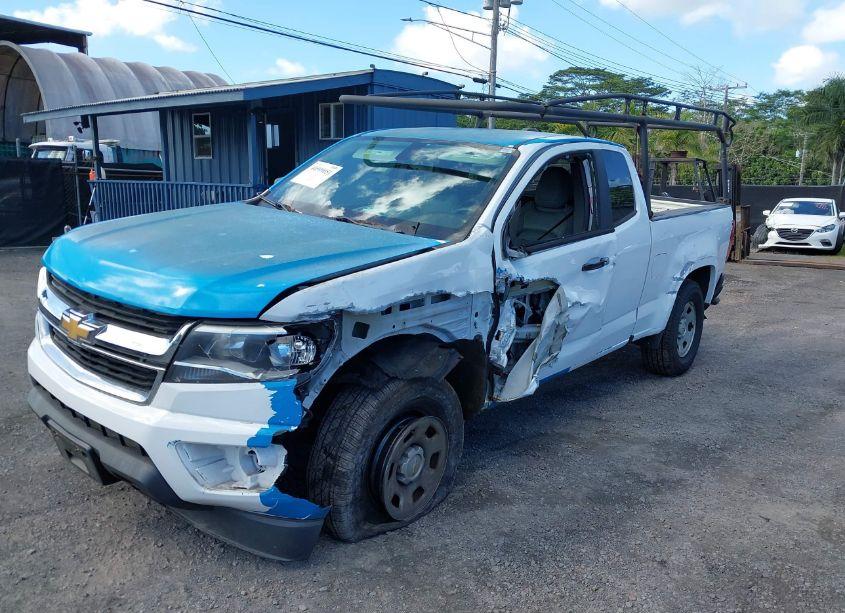 Photo 2 of 2019 Chevrolet Colorado WT (VIN 1GCHTBEA6K1256597)