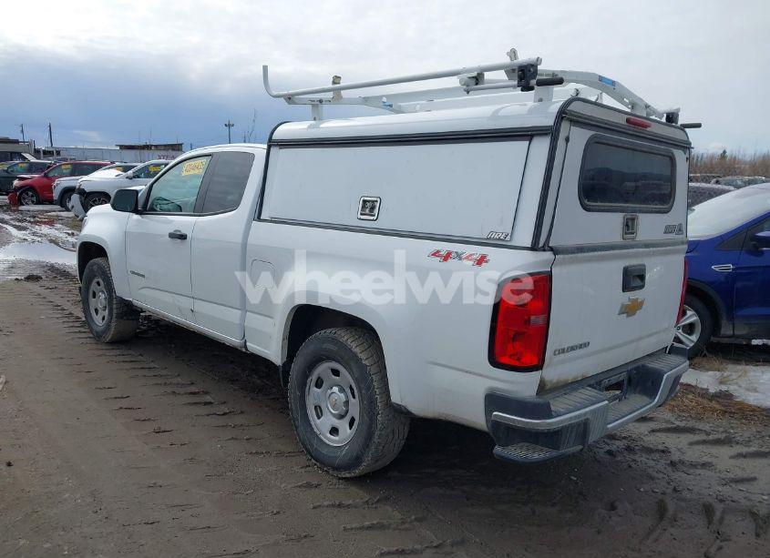 Photo 3 of 2016 Chevrolet Colorado WT (VIN 1GCHTBEAXG1283177)