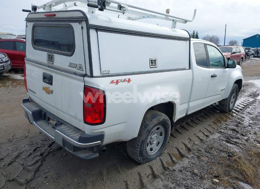 Photo 4 of 2016 Chevrolet Colorado WT (VIN 1GCHTBEAXG1283177)