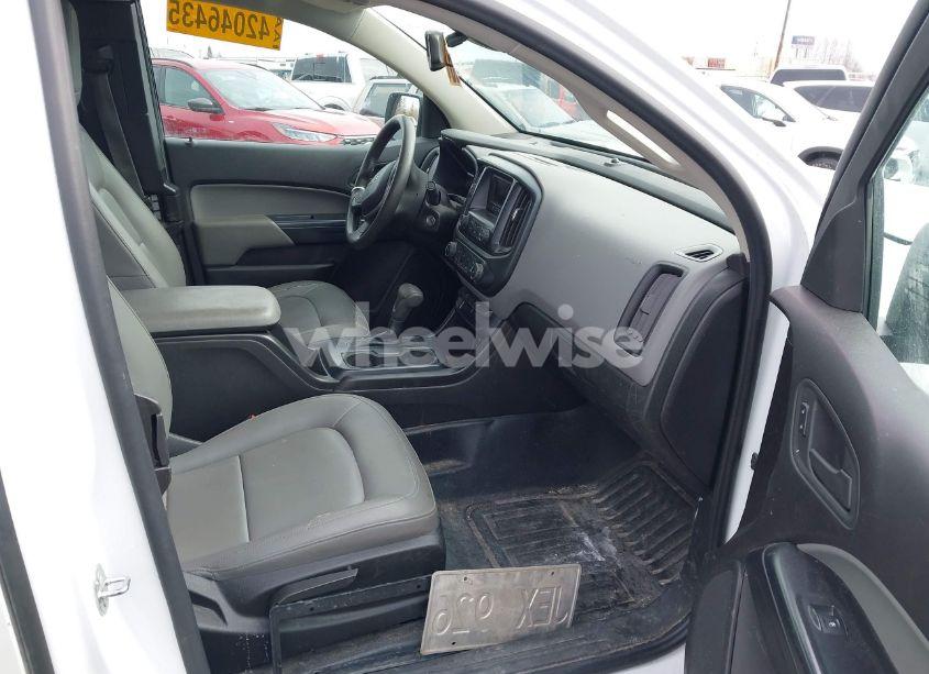 Photo 5 of 2016 Chevrolet Colorado WT (VIN 1GCHTBEAXG1283177)