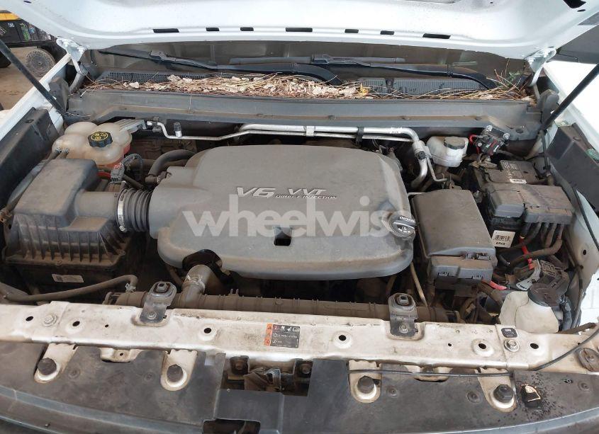 Photo 10 of 2018 Chevrolet Colorado WT (VIN 1GCHTBEN0J1179548)