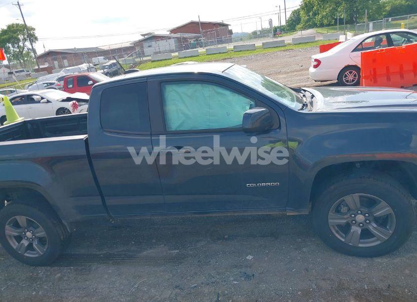 Photo 13 of 2018 Chevrolet Colorado WT (VIN 1GCHTBEN0J1221202)