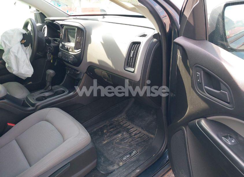 Photo 5 of 2018 Chevrolet Colorado WT (VIN 1GCHTBEN0J1221202)