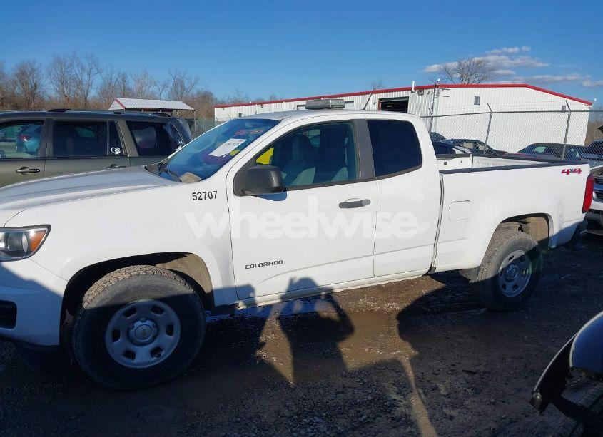 Photo 14 of 2019 Chevrolet Colorado WT (VIN 1GCHTBEN0K1152707)