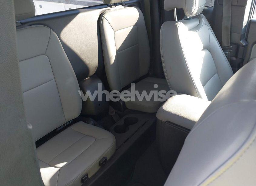 Photo 8 of 2019 Chevrolet Colorado WT (VIN 1GCHTBEN0K1152707)