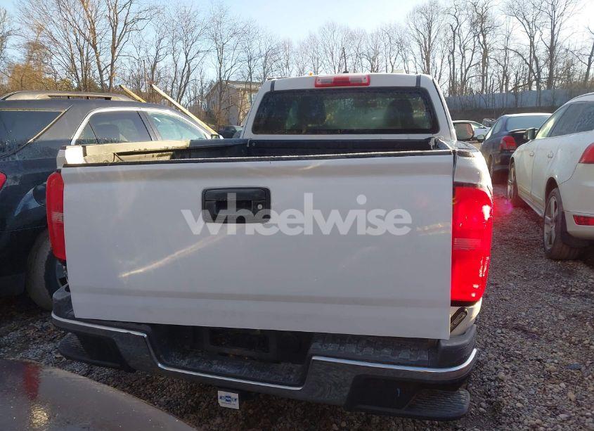 Photo 15 of 2019 Chevrolet Colorado WT (VIN 1GCHTBEN2K1151283)