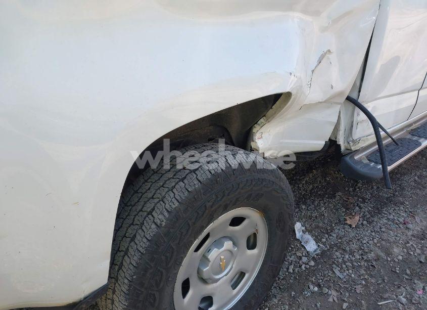 Photo 19 of 2019 Chevrolet Colorado WT (VIN 1GCHTBEN2K1151283)