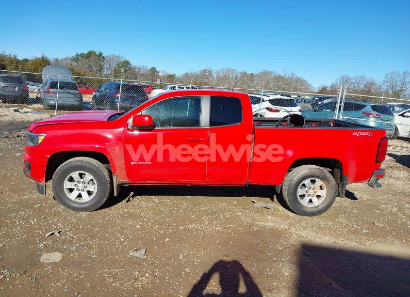 Photo 14 of 2019 Chevrolet Colorado WT (VIN 1GCHTBEN2K1288160)