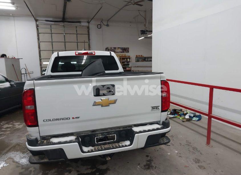 Photo 16 of 2017 Chevrolet Colorado WT (VIN 1GCHTBEN3H1309431)