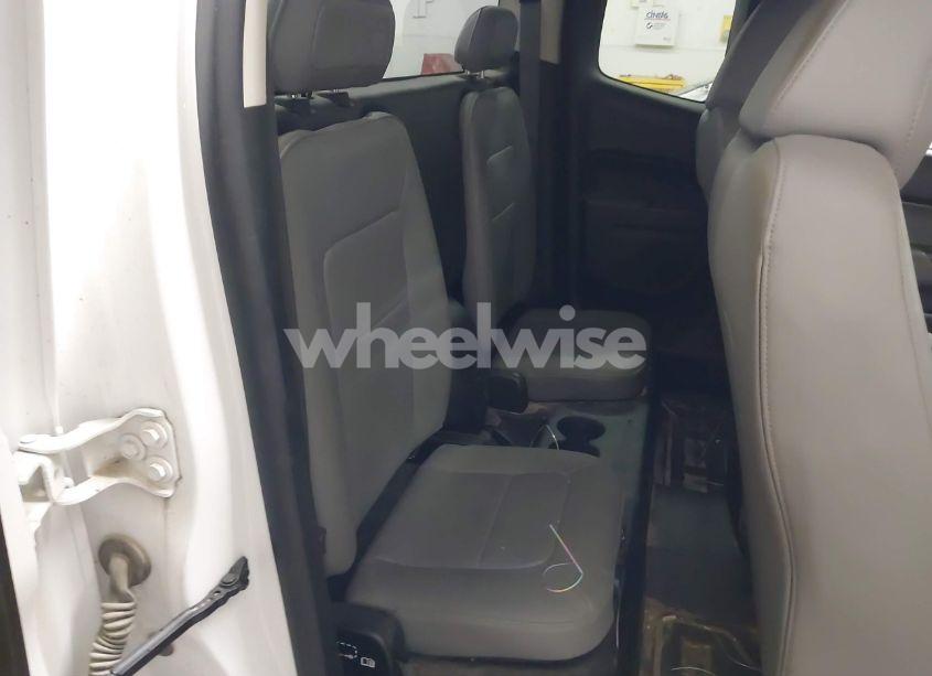 Photo 8 of 2017 Chevrolet Colorado WT (VIN 1GCHTBEN3H1309431)