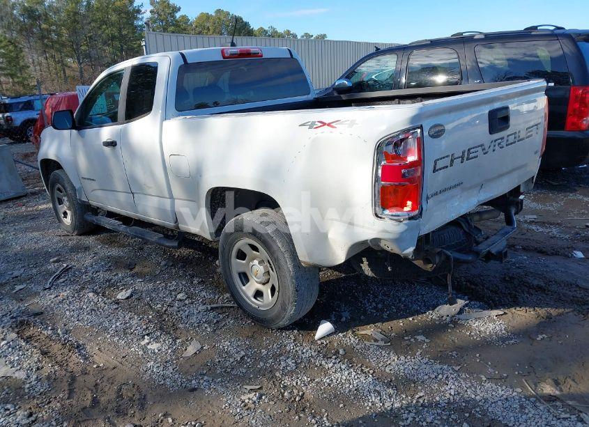 Photo 3 of 2021 Chevrolet Colorado (VIN 1GCHTBEN3M1231081)