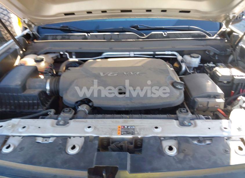 Photo 10 of 2019 Chevrolet Colorado WT (VIN 1GCHTBEN7K1113810)