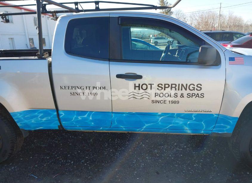 Photo 13 of 2019 Chevrolet Colorado WT (VIN 1GCHTBEN7K1113810)