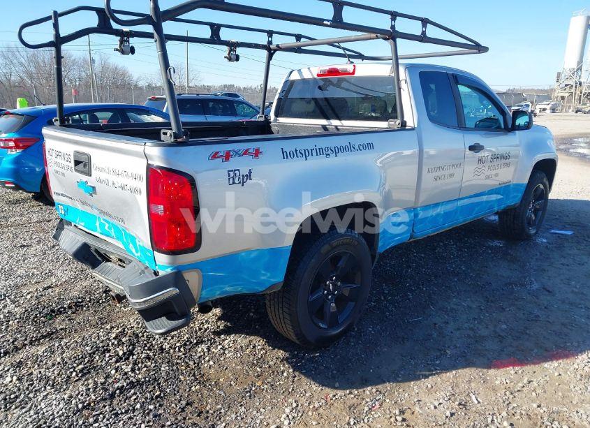 Photo 4 of 2019 Chevrolet Colorado WT (VIN 1GCHTBEN7K1113810)