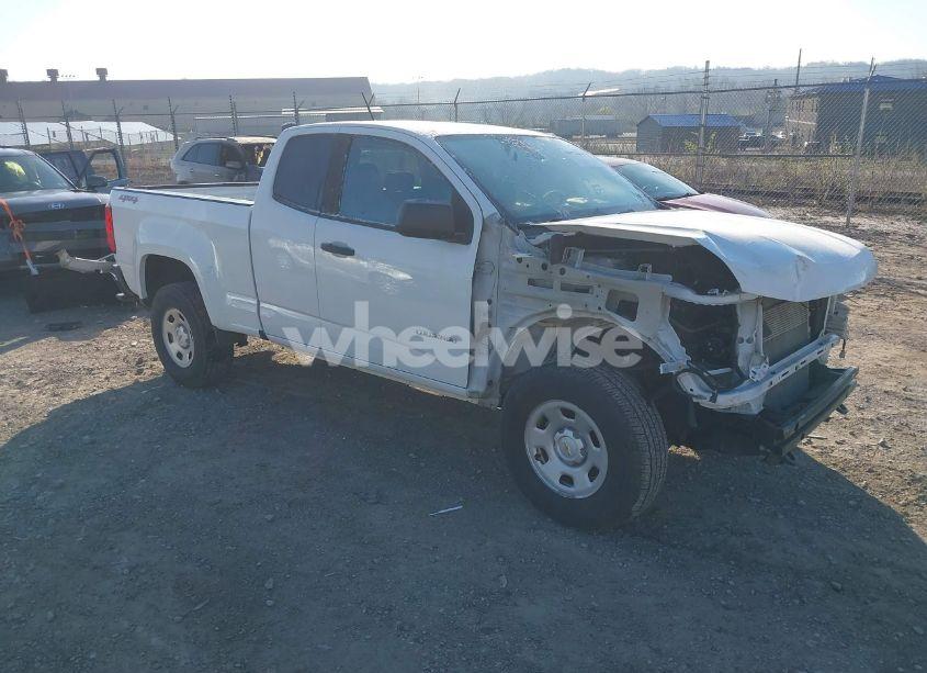 2019 Chevrolet Colorado WT (VIN 1GCHTBEN8K1339399) main photo