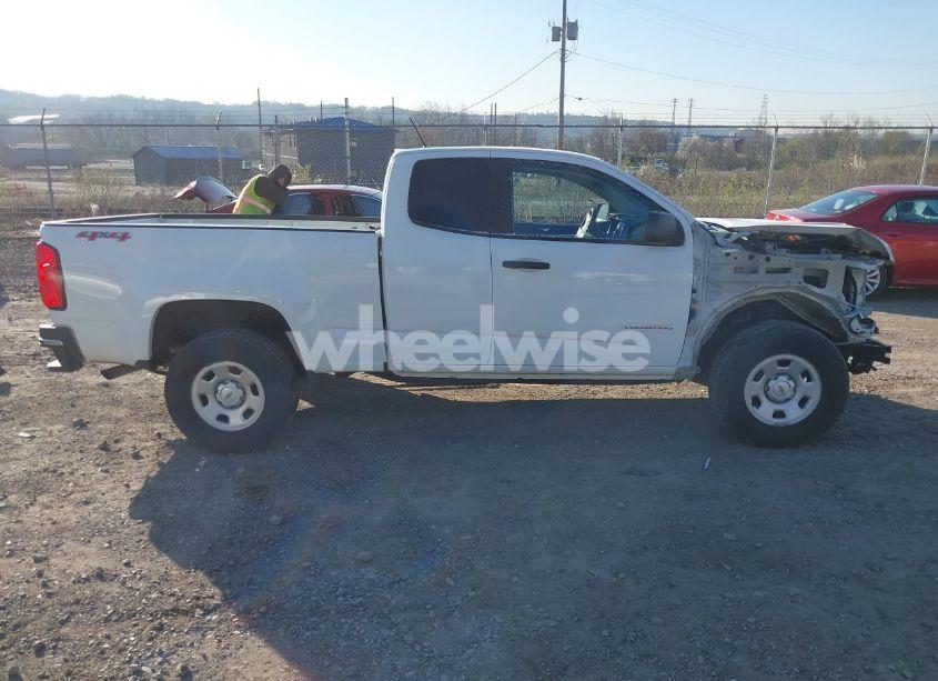 Photo 14 of 2019 Chevrolet Colorado WT (VIN 1GCHTBEN8K1339399)