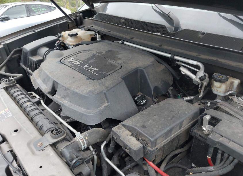 Photo 10 of 2016 Chevrolet Colorado LT (VIN 1GCHTCE31G1395647)