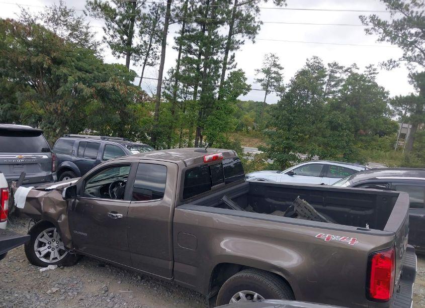 Photo 13 of 2016 Chevrolet Colorado LT (VIN 1GCHTCE31G1395647)