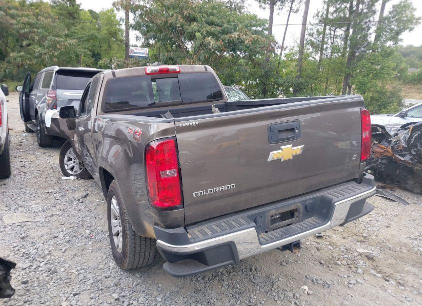 Photo 3 of 2016 Chevrolet Colorado LT (VIN 1GCHTCE31G1395647)