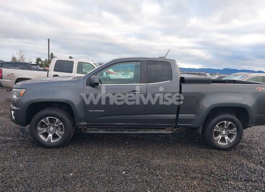 Photo 15 of 2016 Chevrolet Colorado LT (VIN 1GCHTCE34G1340531)