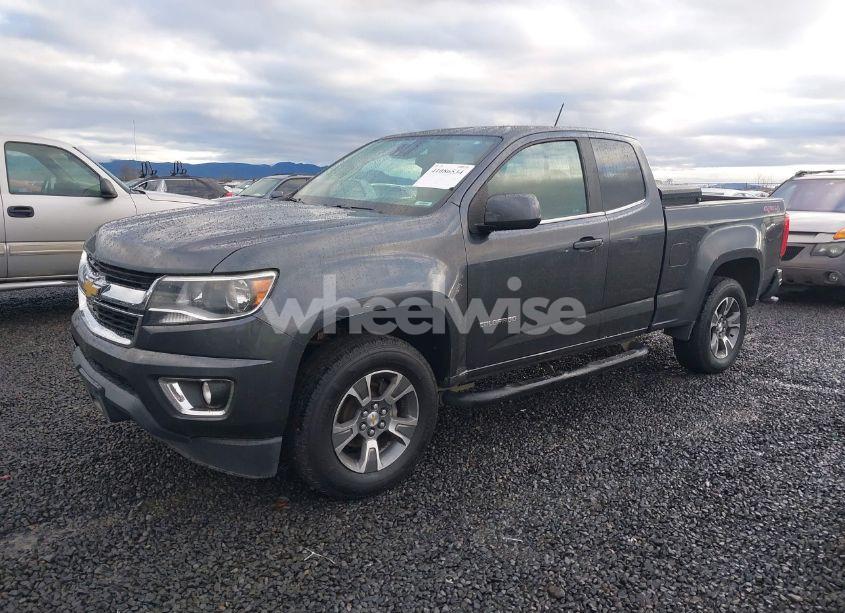 Photo 2 of 2016 Chevrolet Colorado LT (VIN 1GCHTCE34G1340531)
