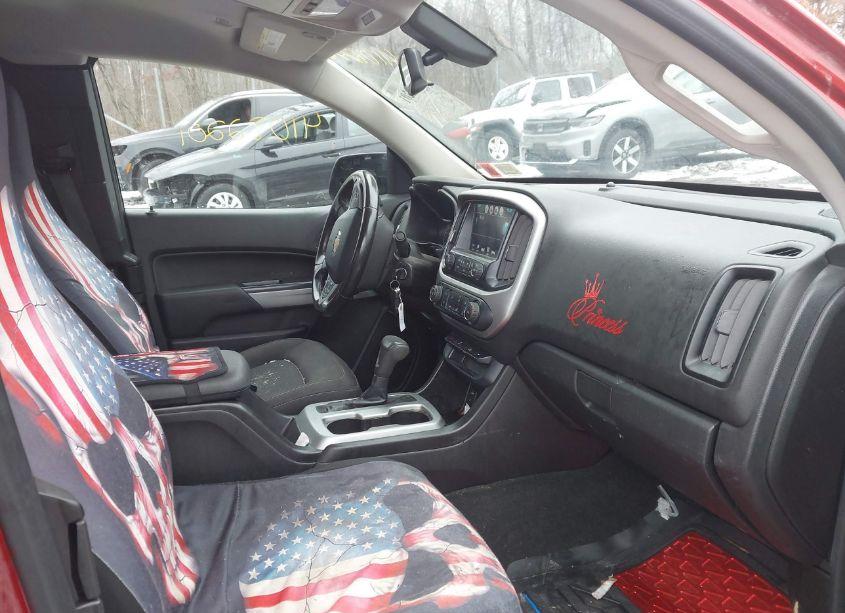 Photo 5 of 2016 Chevrolet Colorado LT (VIN 1GCHTCE35G1343020)