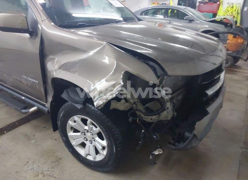 Photo 6 of 2016 Chevrolet Colorado LT (VIN 1GCHTCE35G1367432)