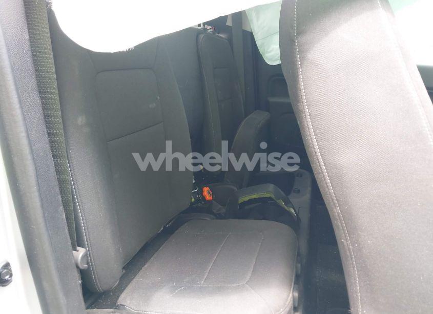 Photo 8 of 2016 Chevrolet Colorado LT (VIN 1GCHTCE36G1221041)