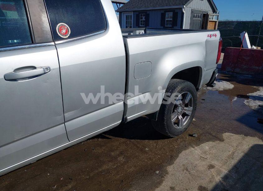 Photo 18 of 2016 Chevrolet Colorado LT (VIN 1GCHTCE37G1240181)
