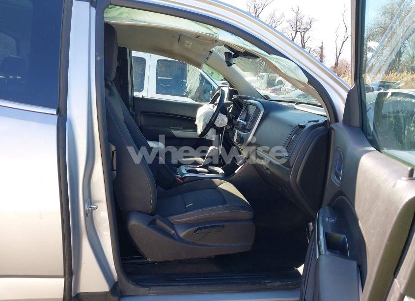 Photo 5 of 2016 Chevrolet Colorado LT (VIN 1GCHTCE37G1240181)