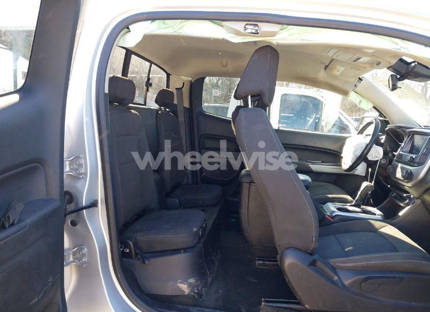 Photo 8 of 2016 Chevrolet Colorado LT (VIN 1GCHTCE37G1240181)