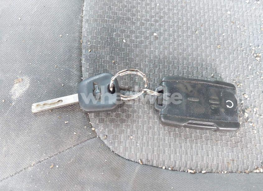 Photo 11 of 2016 Chevrolet Colorado LT (VIN 1GCHTCE38G1159335)