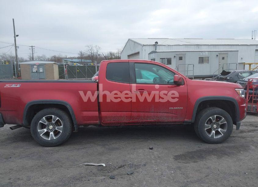 Photo 13 of 2015 Chevrolet Colorado Z71 (VIN 1GCHTCE39F1268255)