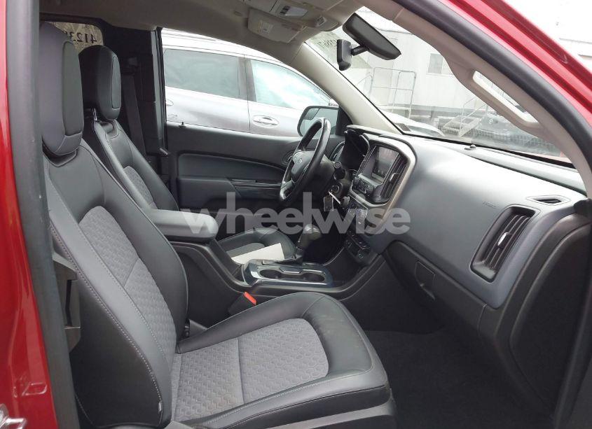 Photo 5 of 2015 Chevrolet Colorado Z71 (VIN 1GCHTCE39F1268255)