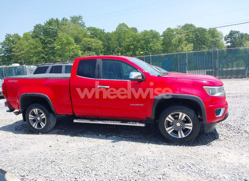 Photo 13 of 2016 Chevrolet Colorado LT (VIN 1GCHTCE3XG1303757)