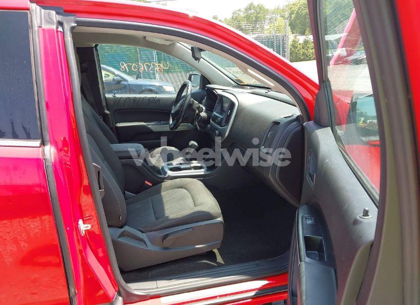 Photo 5 of 2016 Chevrolet Colorado LT (VIN 1GCHTCE3XG1303757)