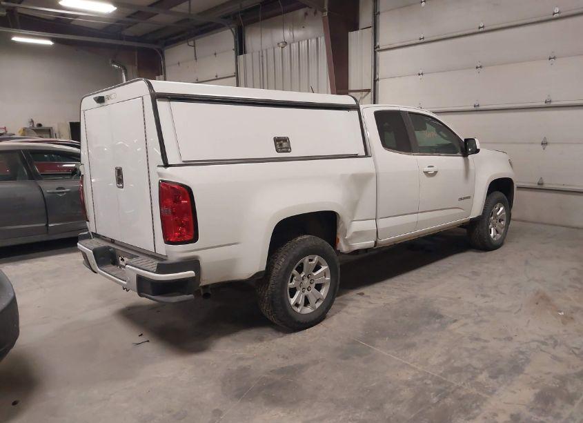 Photo 4 of 2019 Chevrolet Colorado LT (VIN 1GCHTCEA6K1339128)