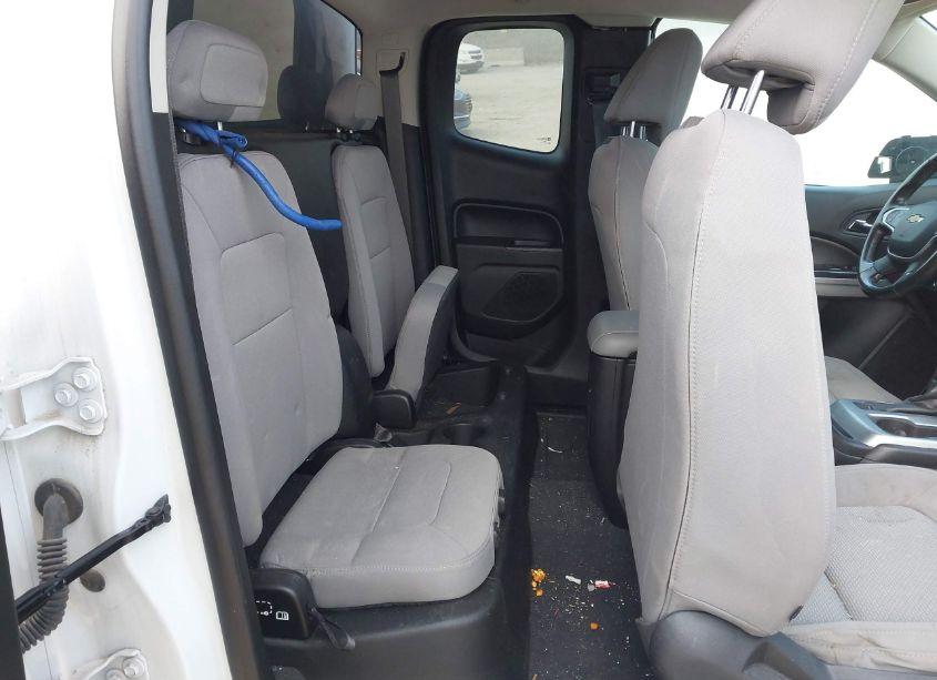 Photo 8 of 2019 Chevrolet Colorado LT (VIN 1GCHTCEA6K1339128)