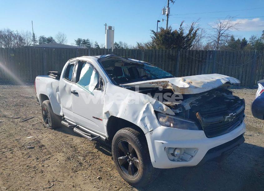 Photo 6 of 2018 Chevrolet Colorado LT (VIN 1GCHTCEA7J1114960)