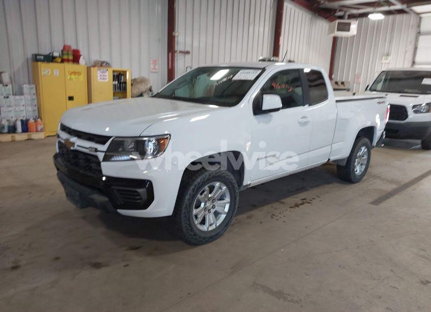 Photo 2 of 2021 Chevrolet Colorado 4WD LONG BOX LT (VIN 1GCHTCEAXM1254599)