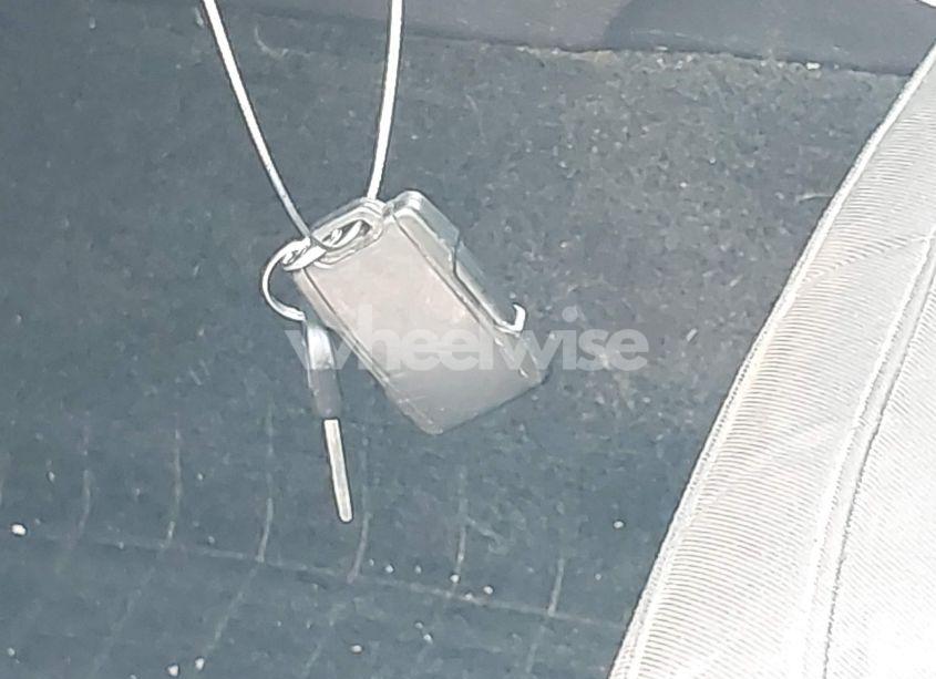 Photo 11 of 2018 Chevrolet Colorado LT (VIN 1GCHTCEN0J1230469)