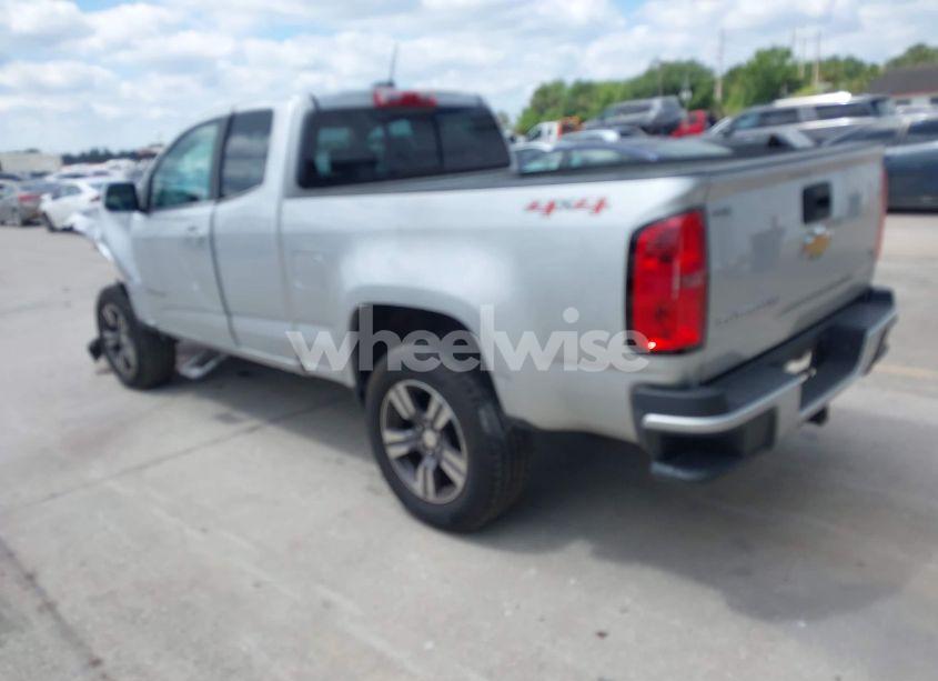 Photo 3 of 2018 Chevrolet Colorado LT (VIN 1GCHTCEN0J1230469)