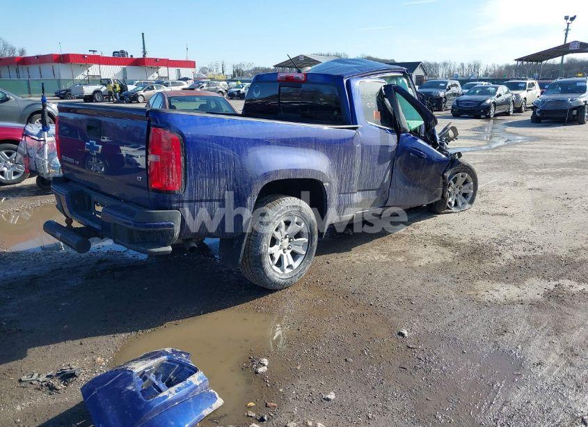 Photo 4 of 2017 Chevrolet Colorado LT (VIN 1GCHTCEN1H1223055)