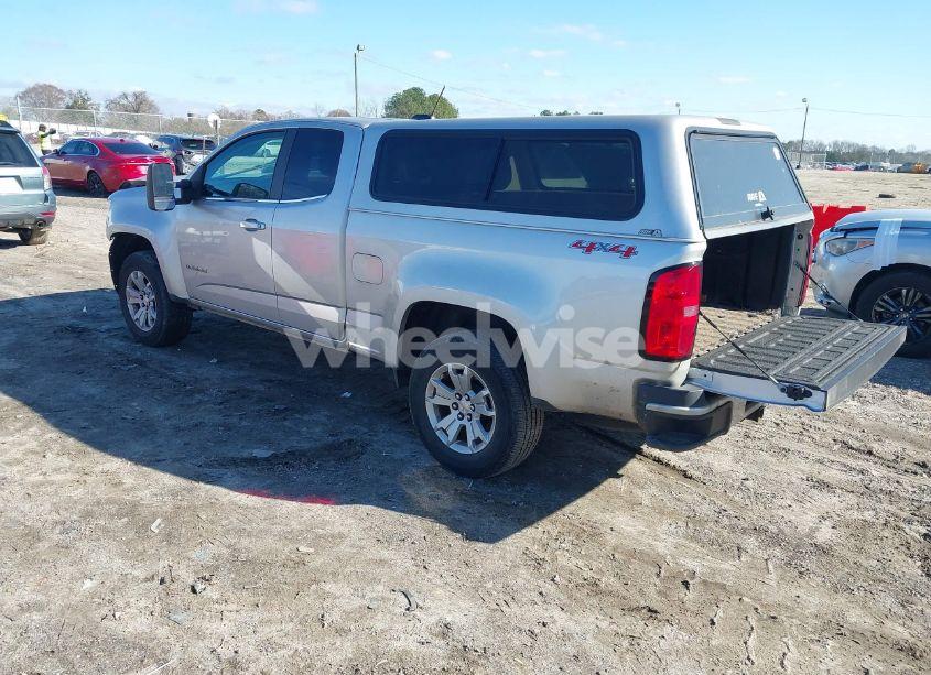 Photo 3 of 2017 Chevrolet Colorado LT (VIN 1GCHTCEN4H1269477)