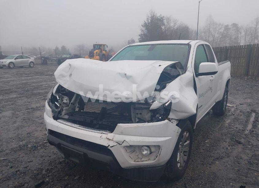 Photo 6 of 2019 Chevrolet Colorado LT (VIN 1GCHTCEN6K1140471)