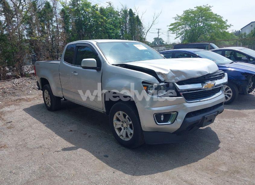 2018 Chevrolet Colorado LT (VIN 1GCHTCENXJ1137944) main photo