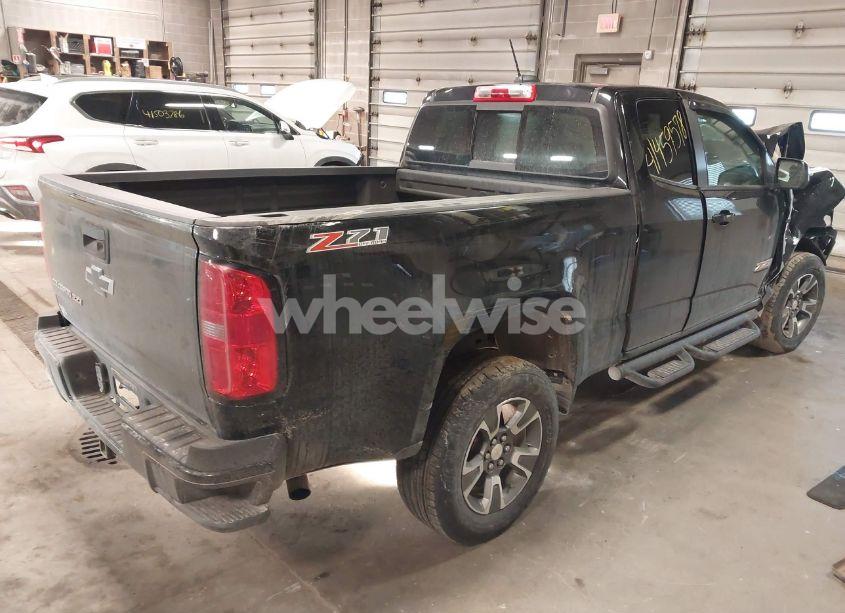 Photo 4 of 2016 Chevrolet Colorado Z71 (VIN 1GCHTDE34G1393820)