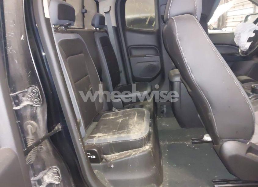 Photo 8 of 2016 Chevrolet Colorado Z71 (VIN 1GCHTDE34G1393820)