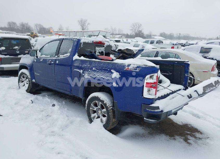 Photo 3 of 2016 Chevrolet Colorado Z71 (VIN 1GCHTDE35G1347123)