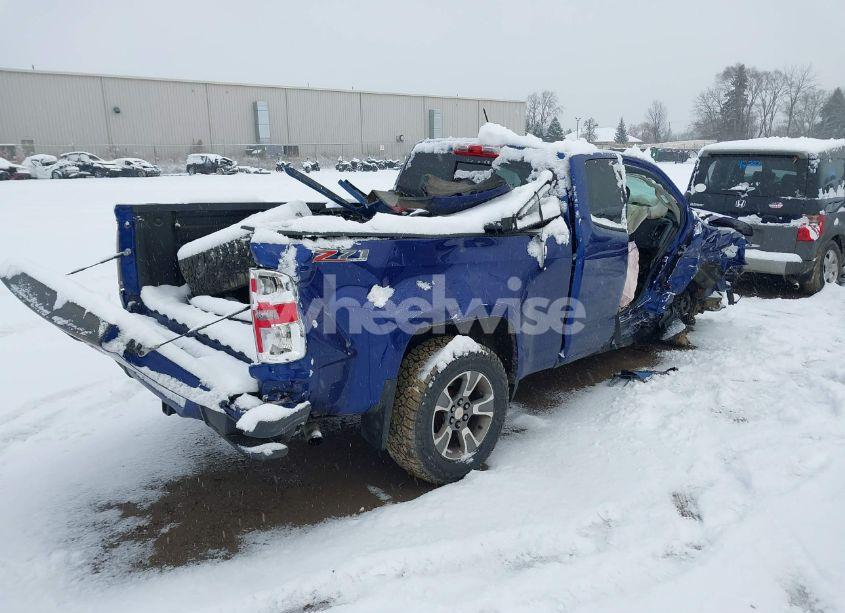 Photo 4 of 2016 Chevrolet Colorado Z71 (VIN 1GCHTDE35G1347123)